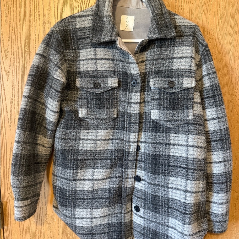 Joie Cream and Gray Shacket Shirt Jacket